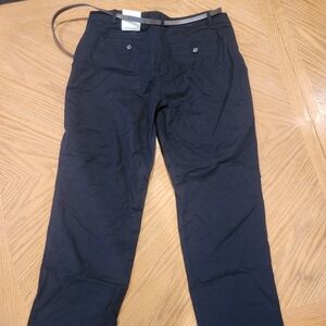 NWT, VanHeusen size 8, women's pants